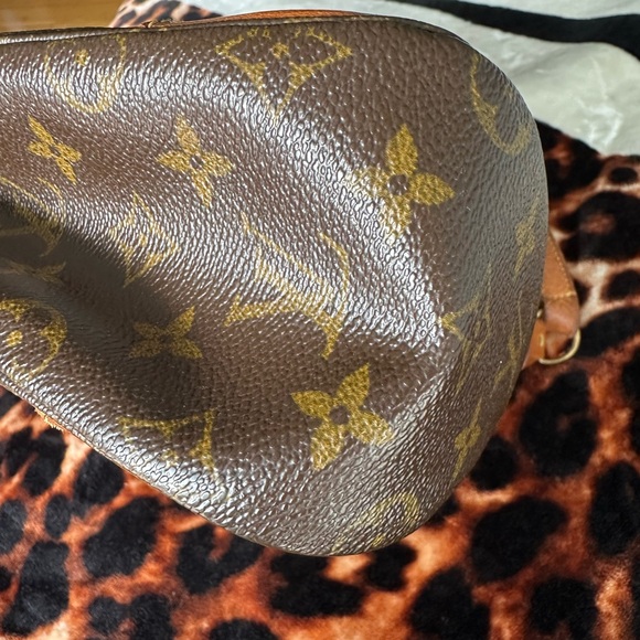 Louis Vuitton Monogram Boulogne Vintage - Picture 5 of 16